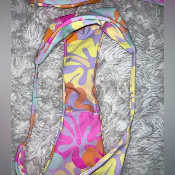 Princess Polly Maisy Bikini - Picture 6 of 12